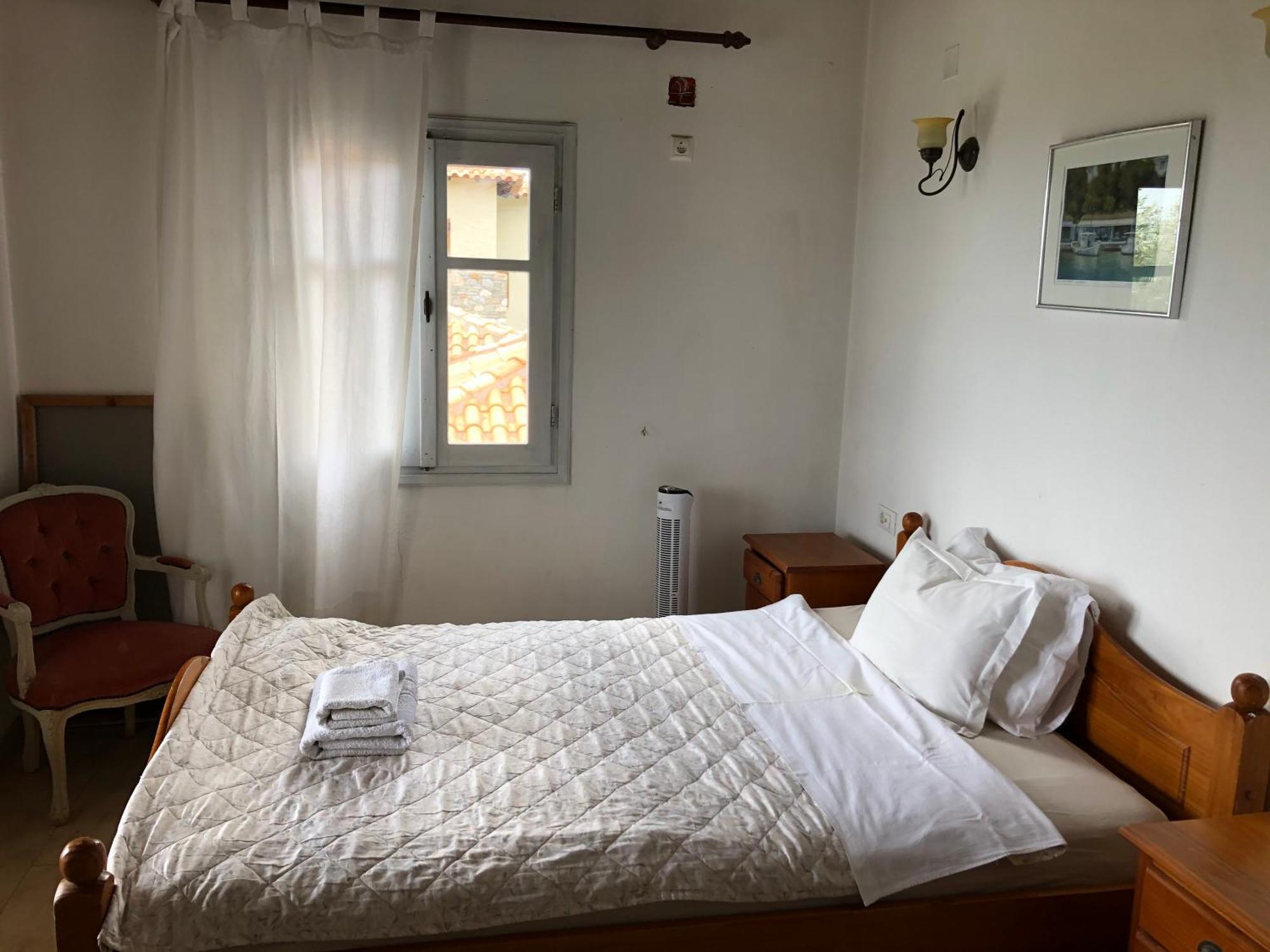 Hikers Villa Trail 5 & 6 Moni Evaggelistrias Bagian luar foto